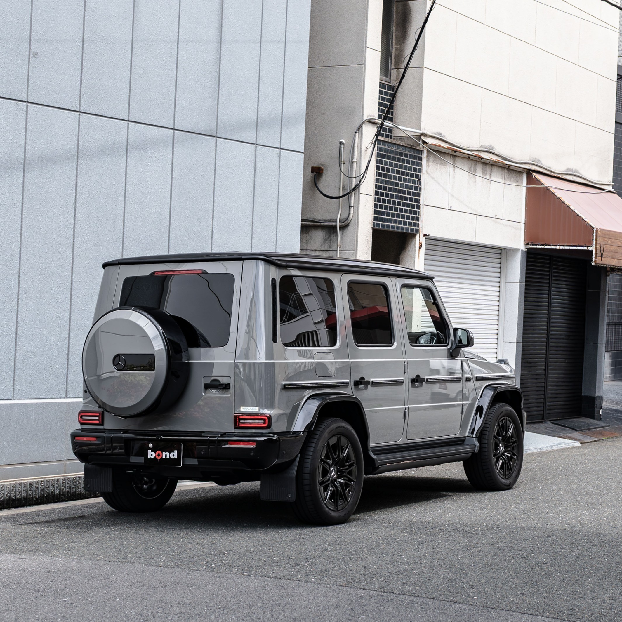 G450d　Edition MANUFAKTUR Icon　BRABUS　デジタルインナーミラー　電動サイドステップ