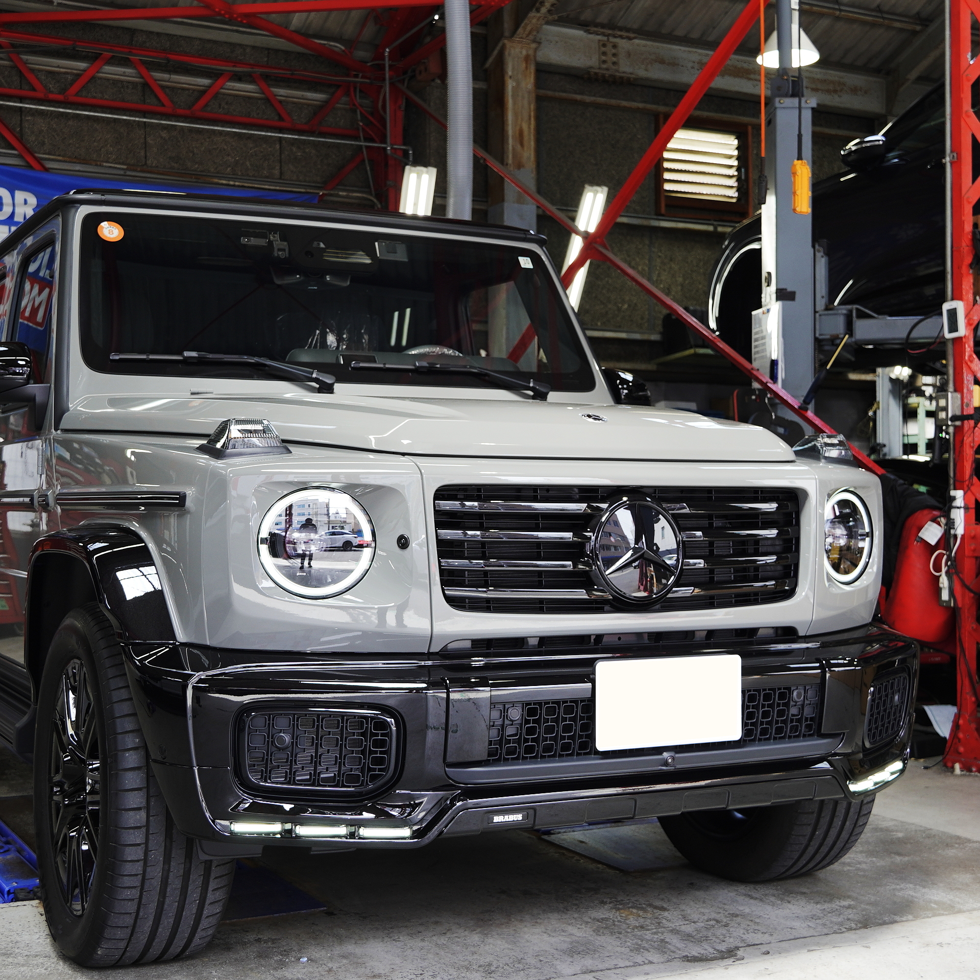 G450d　Edition MANUFAKTUR Icon　BRABUS　デジタルインナーミラー　電動サイドステップ