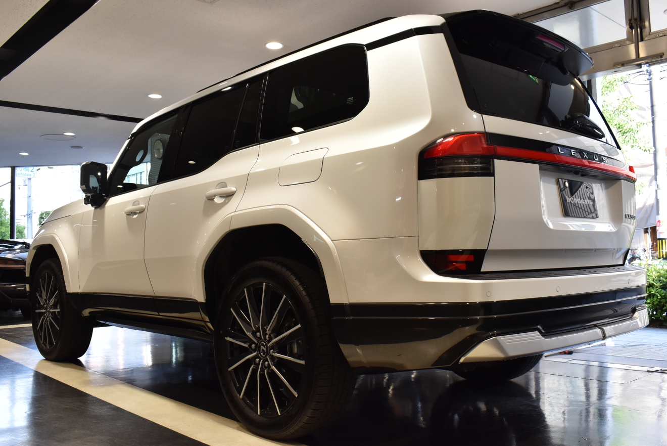 LEXUS　GX　モデリスタ　マークレビンソン　新着入庫車両　ボンド大阪　ボンドカーズ　ボンドグループ
