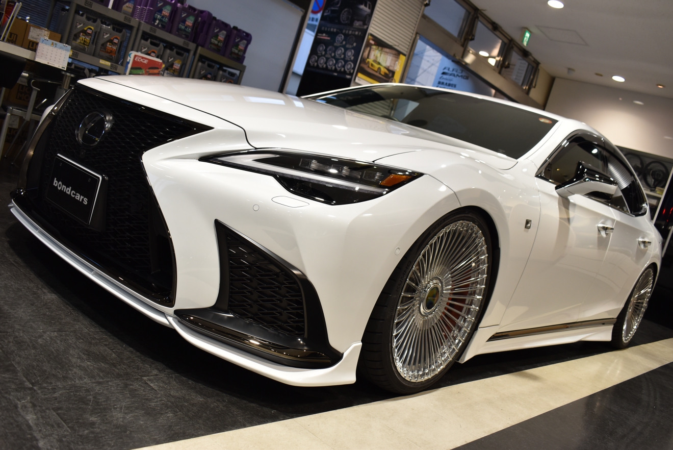 レクサス　LS500h　Fスポーツ　TRD　4WD　ムーンルーフ　オレンジキャリパー　AKFORGED　22インチAW　エアサスモジュール　ローダウン　ボンド大阪　ボンドカーズ