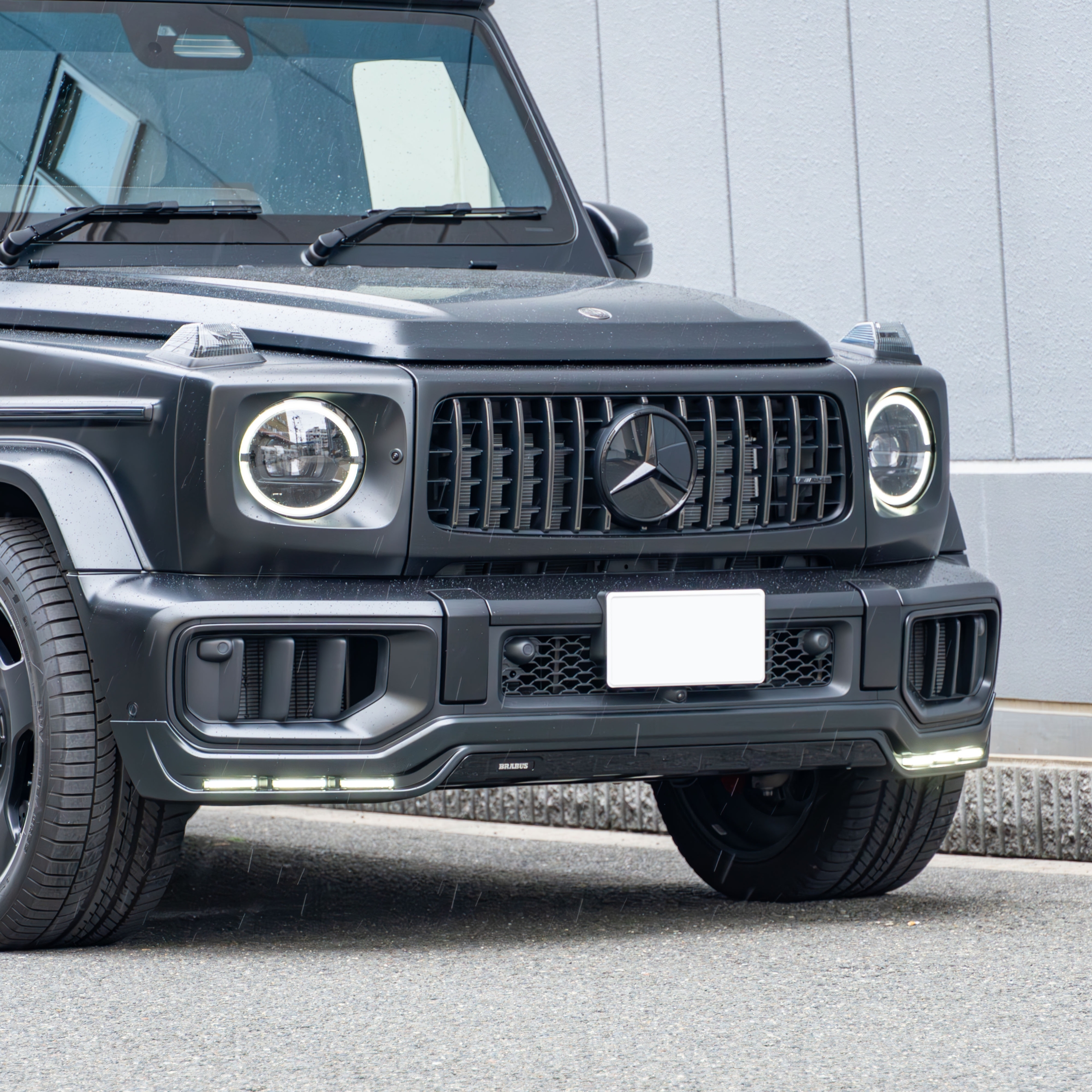 W465 G63 AMG×BRABUSスポイラー！！　ボンド大阪