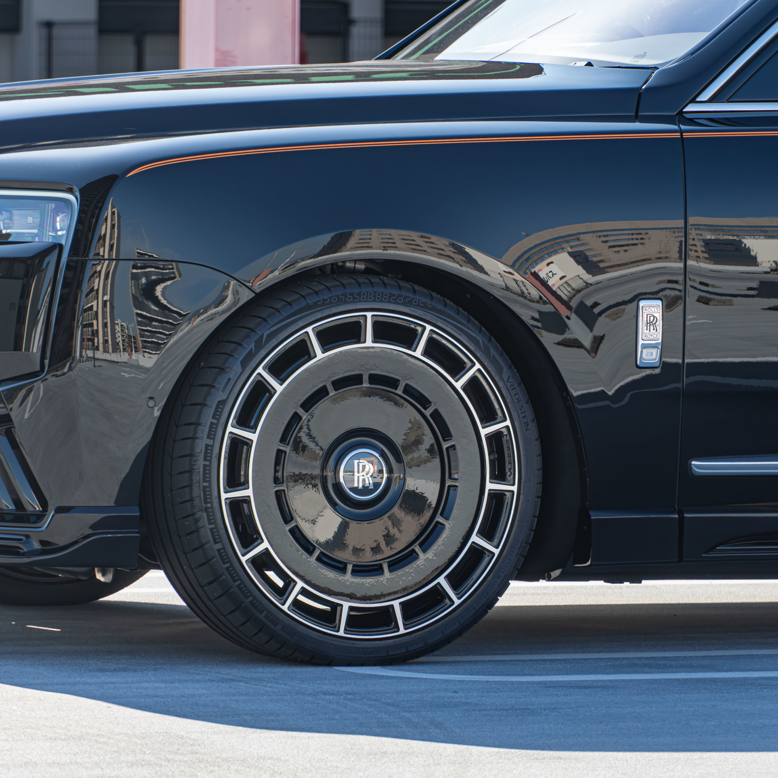 Rolls-Royce Cullinan SeriesⅡ×ZERO Design Aero kit・VOSSEN wheels　ボンド大阪