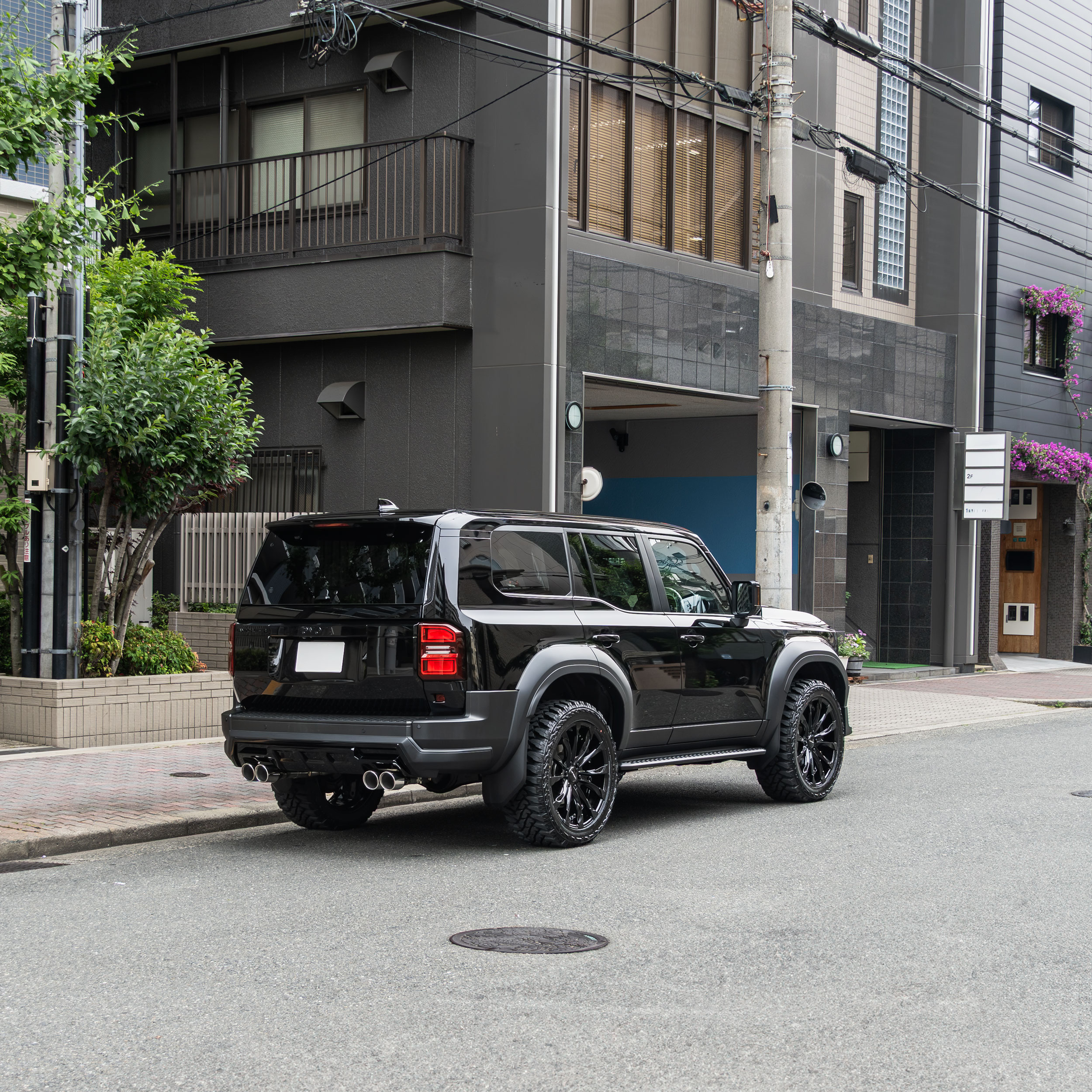 LandCruiser250 DOUBLE EIGHT
