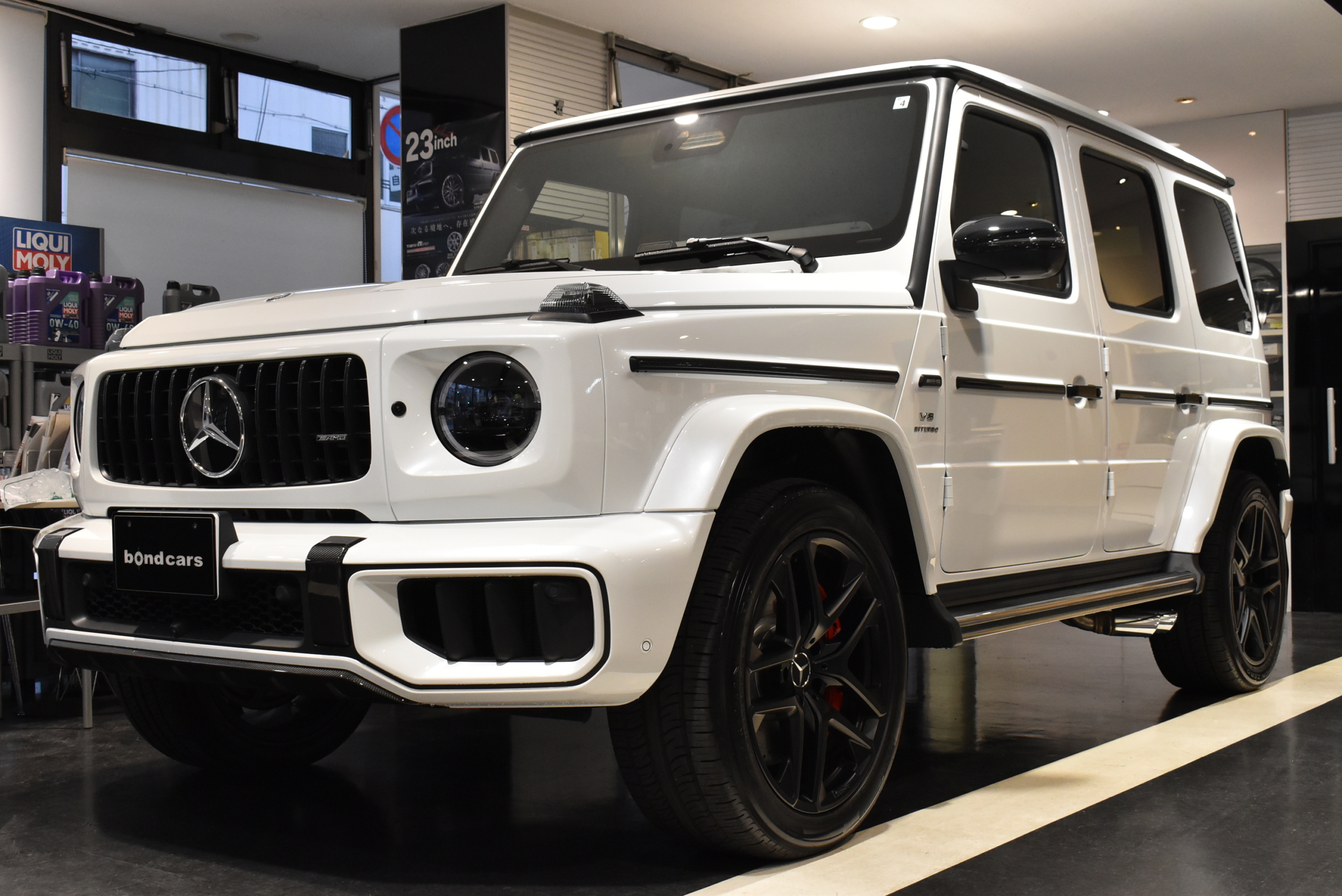 Ｗ４６５　Ｇ６３　登録済未使用車 AMGカーボンファイバーインテリアトリム MANUFAKTURメタリックボディカラー MANUFAKTURプログラムプラス AMGカーボンエクステリアパッケージ 21インチAMGホイール