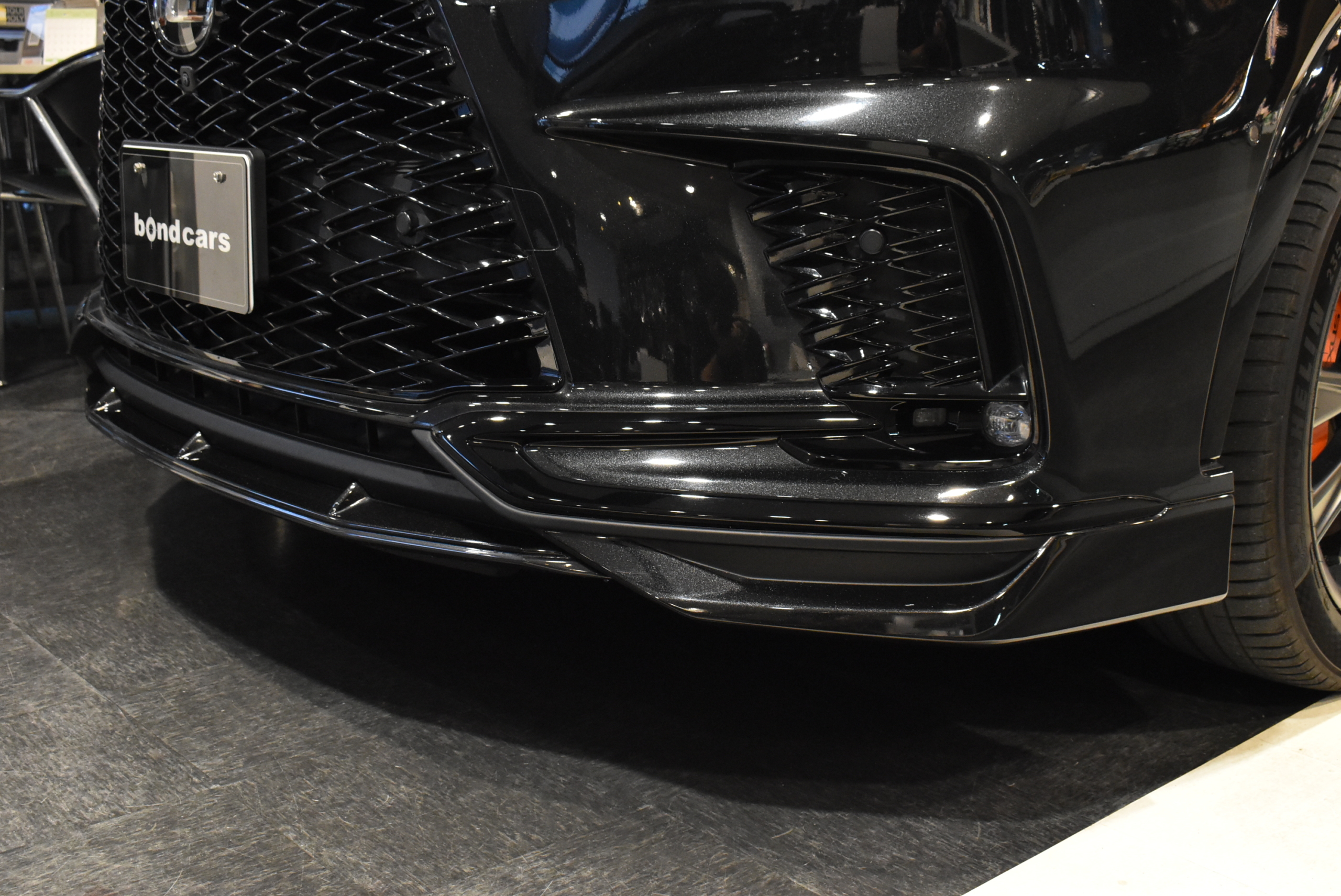 TRDエアロ マークレビンソン オレンジキャリパー パノラマルーフ ワンオーナー LEXUSRX500h F SPORT Performance