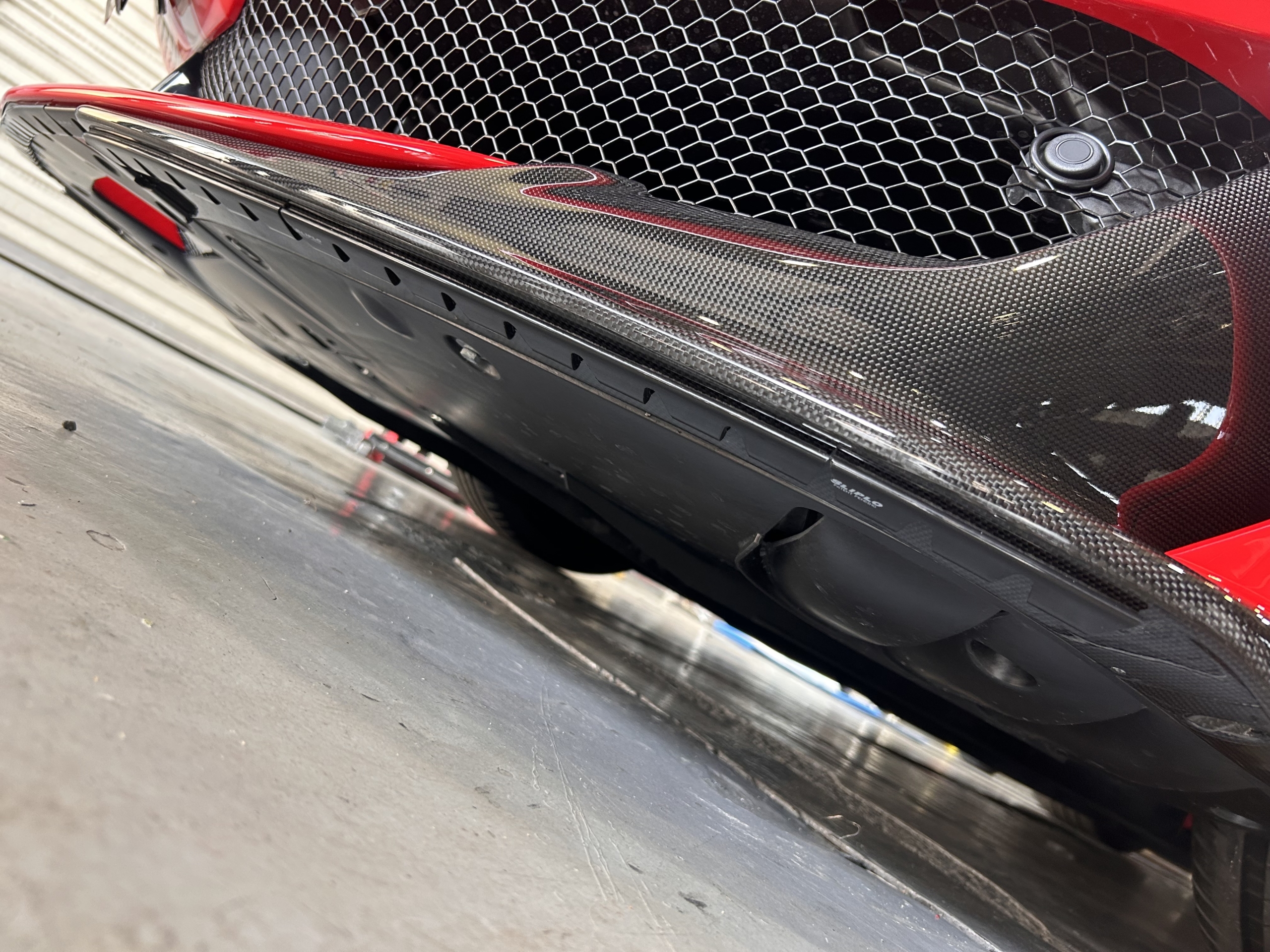 フェラーリ 296スペチアーレ プロテクションフィルム