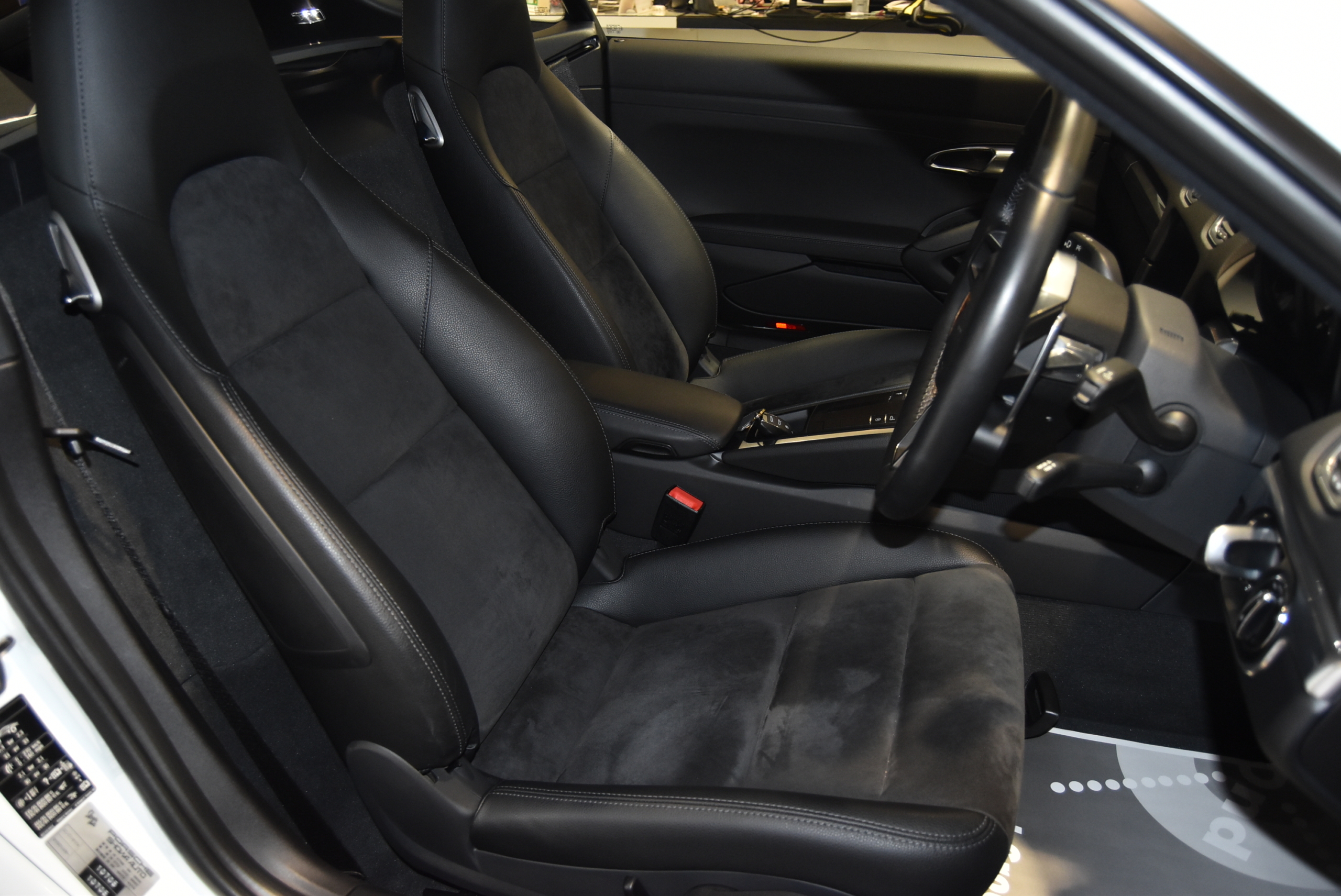 718ケイマンＳ ポルシェキーレスエントリー&ドライブ スポーツクロノ オートエアコン 電動格納ミラー バックカメラ 20インチAW レッドキャリパー パークセンサー シートヒーター