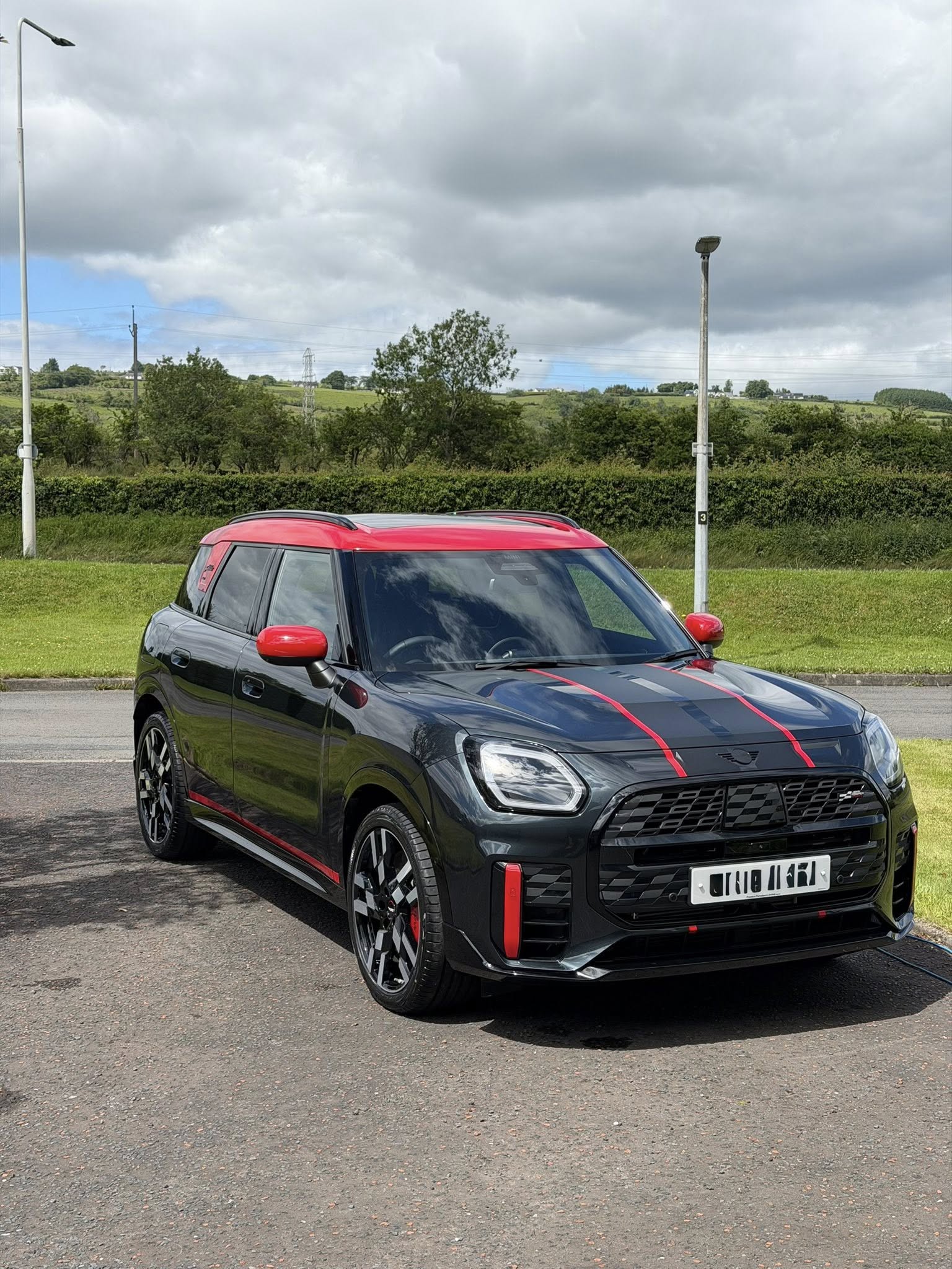 MINI U25 カントリーマン JCW×ストライプ施工！！　ボンド大阪