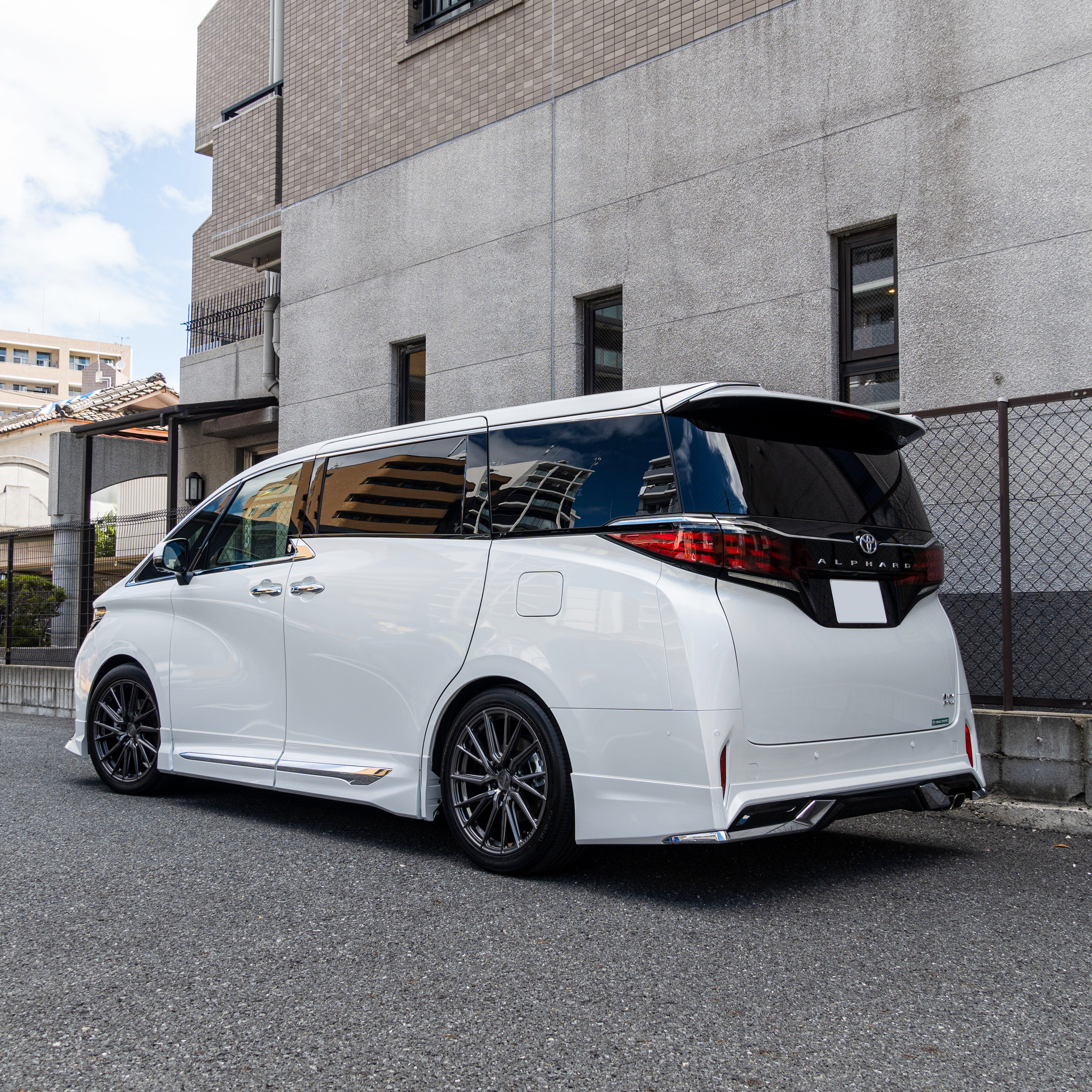 40 アルファード VOSSEN ローダウン カスタム